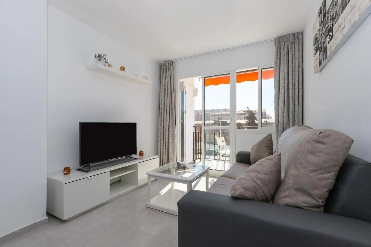 Apartamento Con Terraza Centrico Malaga Apartment